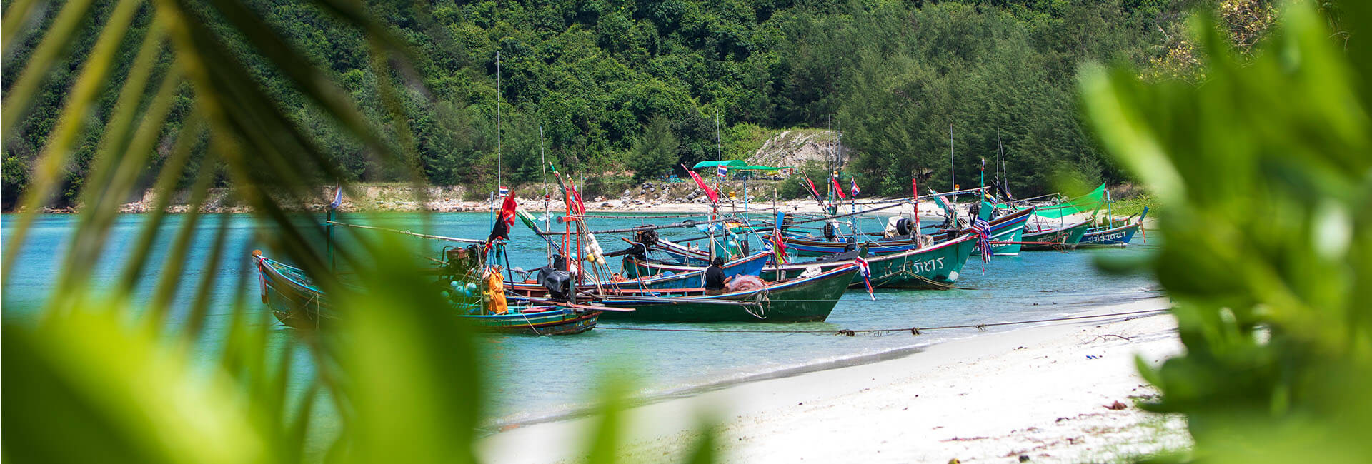 Akuvara - Fisherman boats